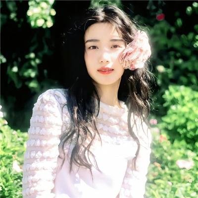 那女孩真帅